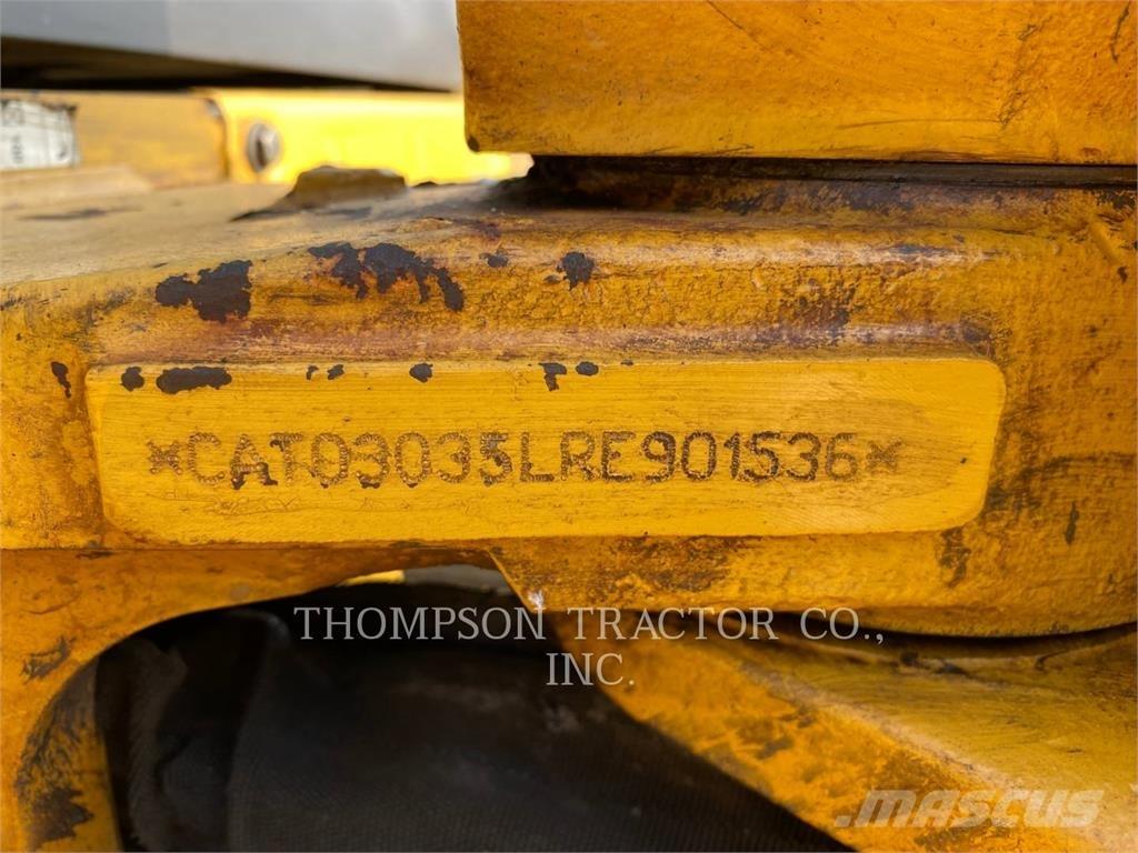 CAT 303.5CR Kāpurķēžu ekskavatori