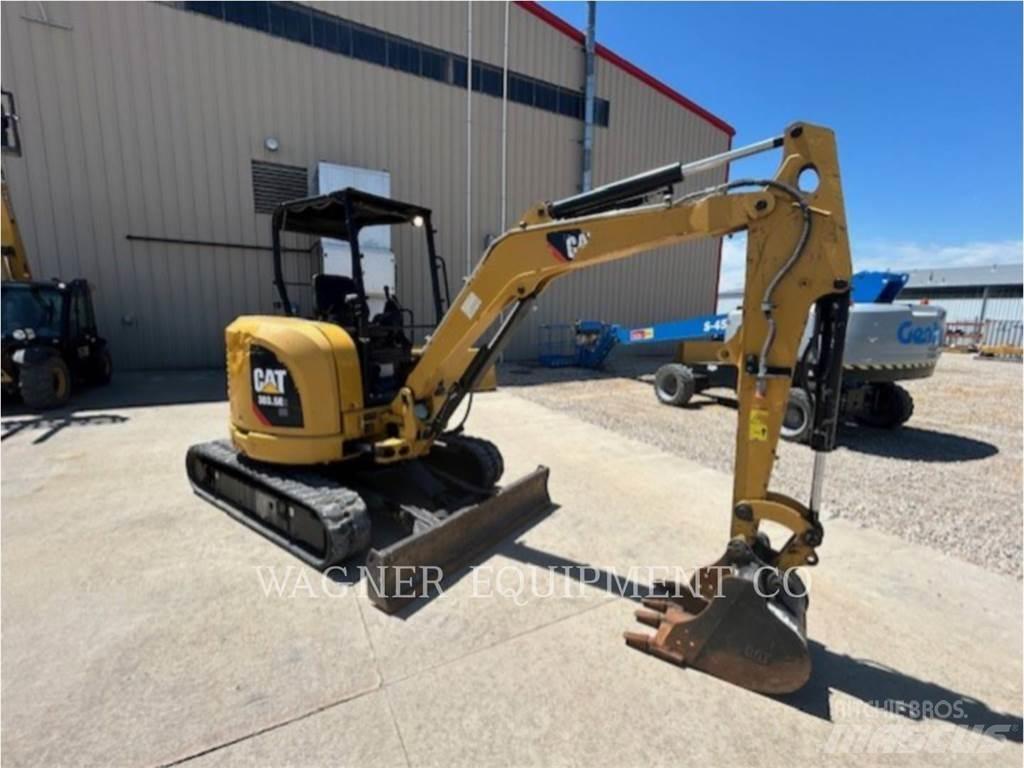 CAT 303.5E2 Kāpurķēžu ekskavatori