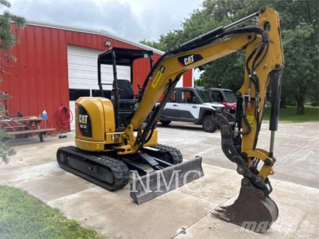 CAT 303.5E2 Kāpurķēžu ekskavatori
