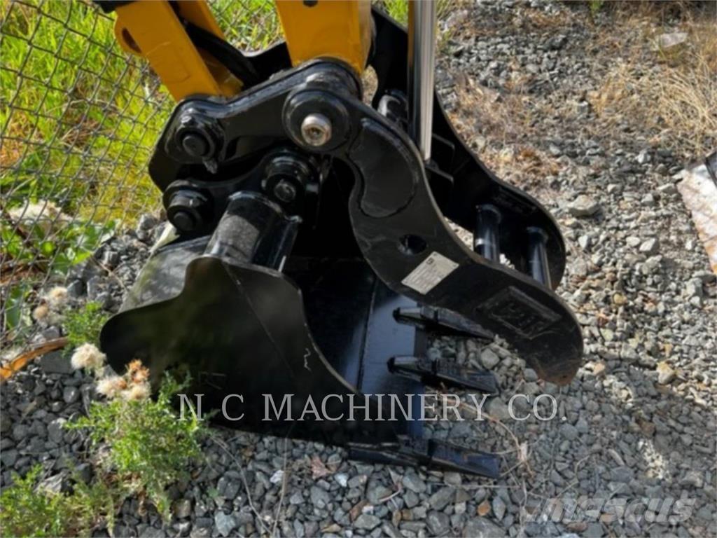 CAT 303.5E2CRN Kāpurķēžu ekskavatori