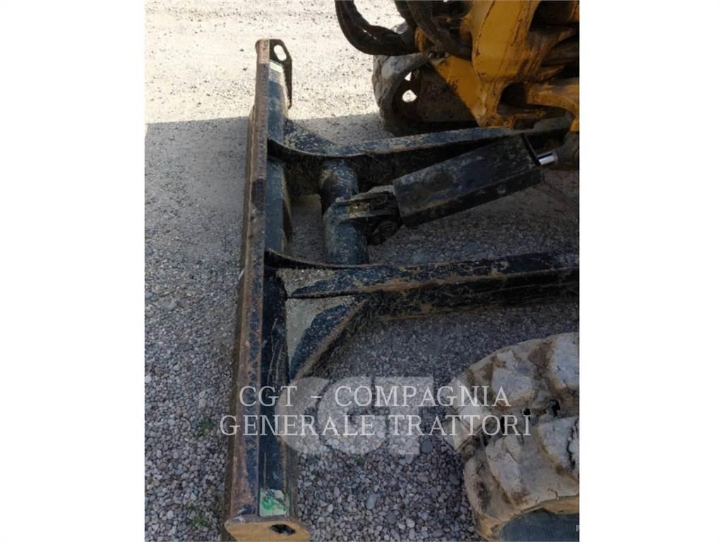 CAT 303.5ECR Kāpurķēžu ekskavatori