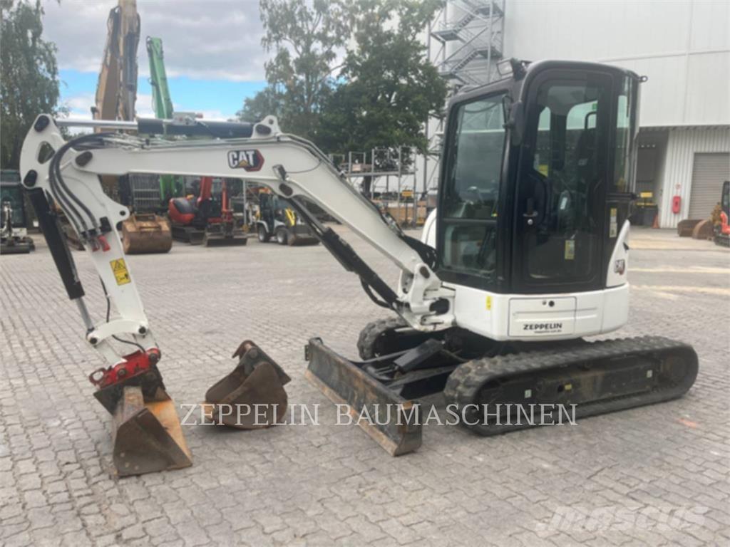 CAT 303.5ECR Kāpurķēžu ekskavatori