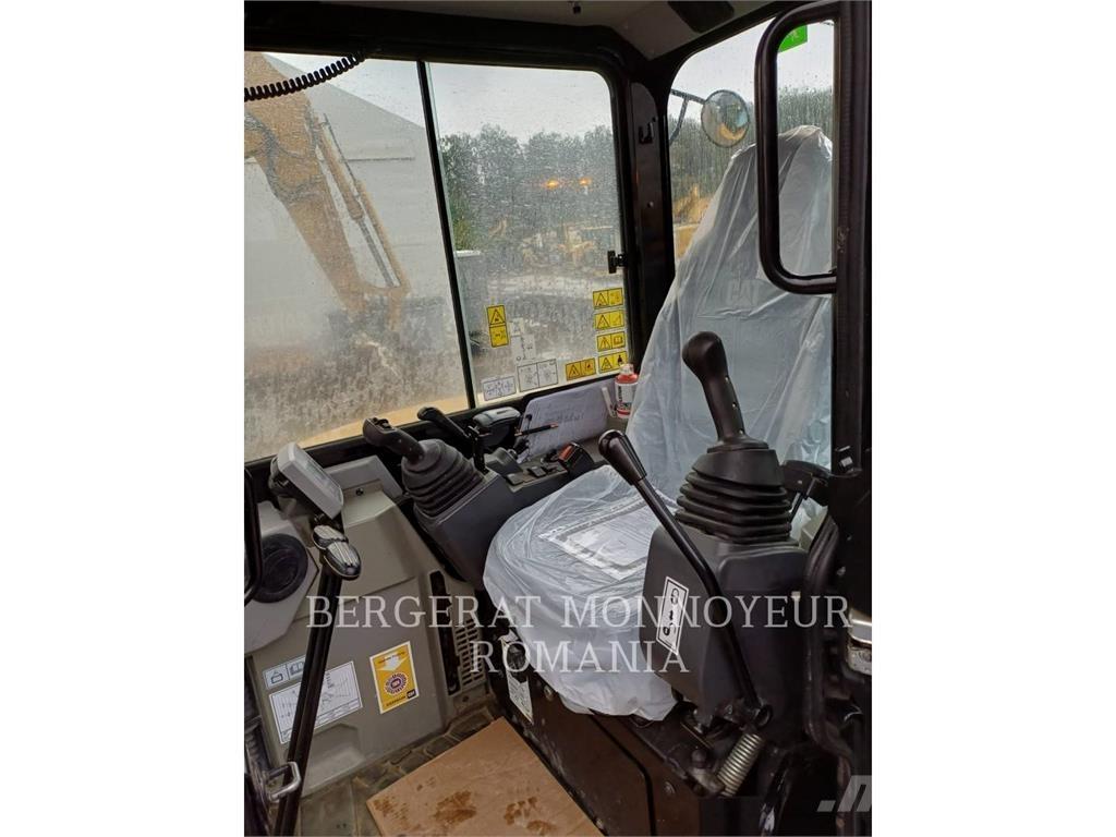 CAT 303.5ECR Kāpurķēžu ekskavatori