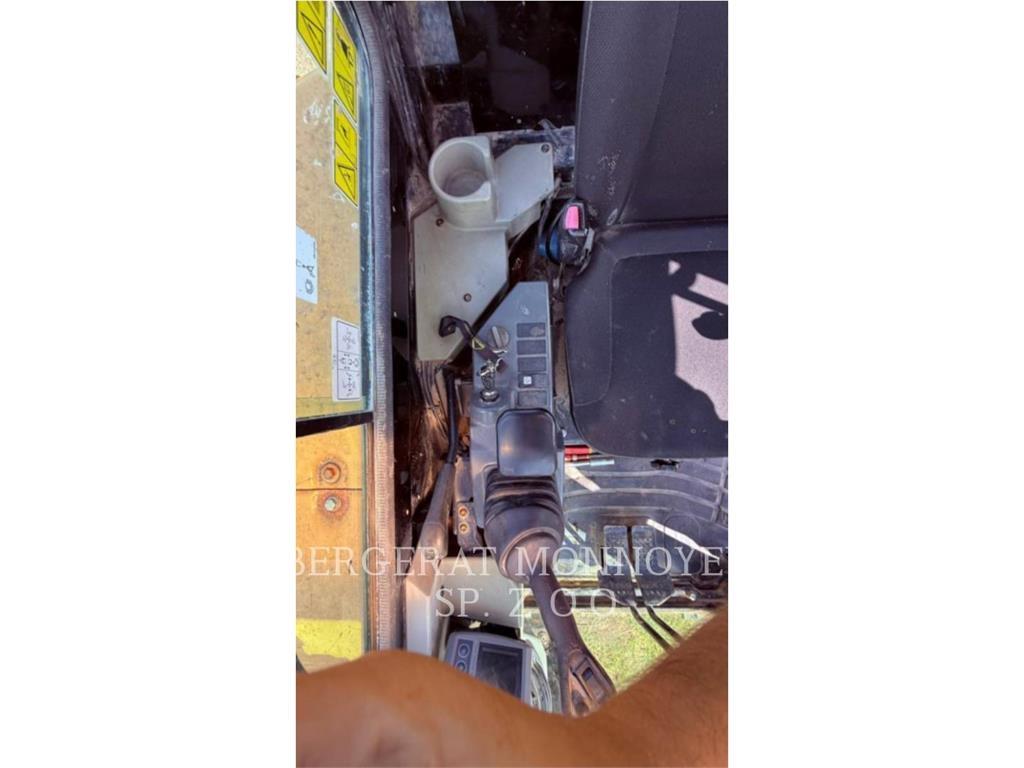 CAT 303.5ECR Kāpurķēžu ekskavatori