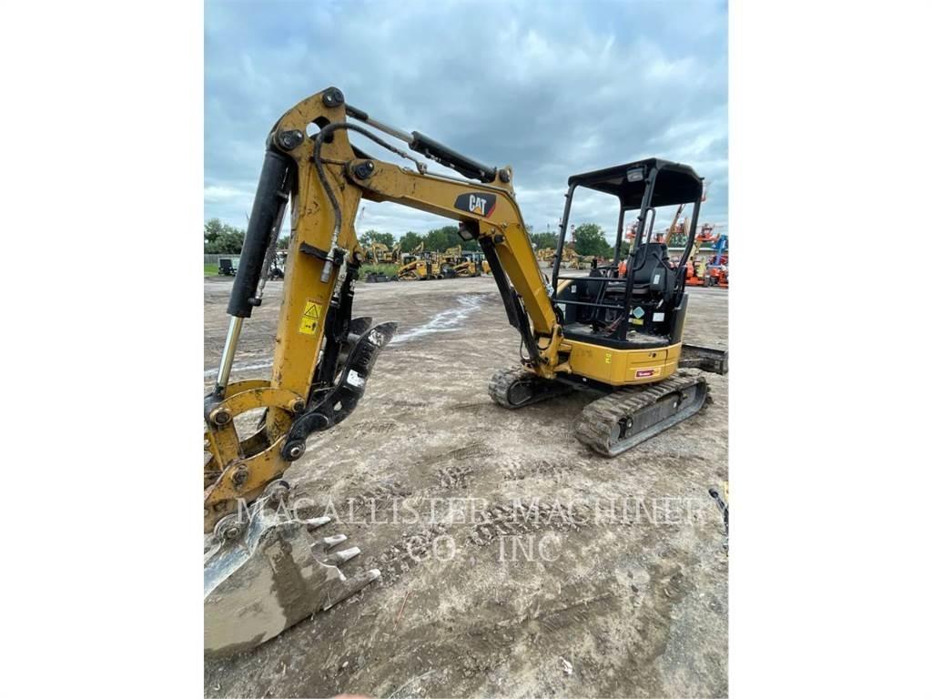 CAT 303ECR Kāpurķēžu ekskavatori
