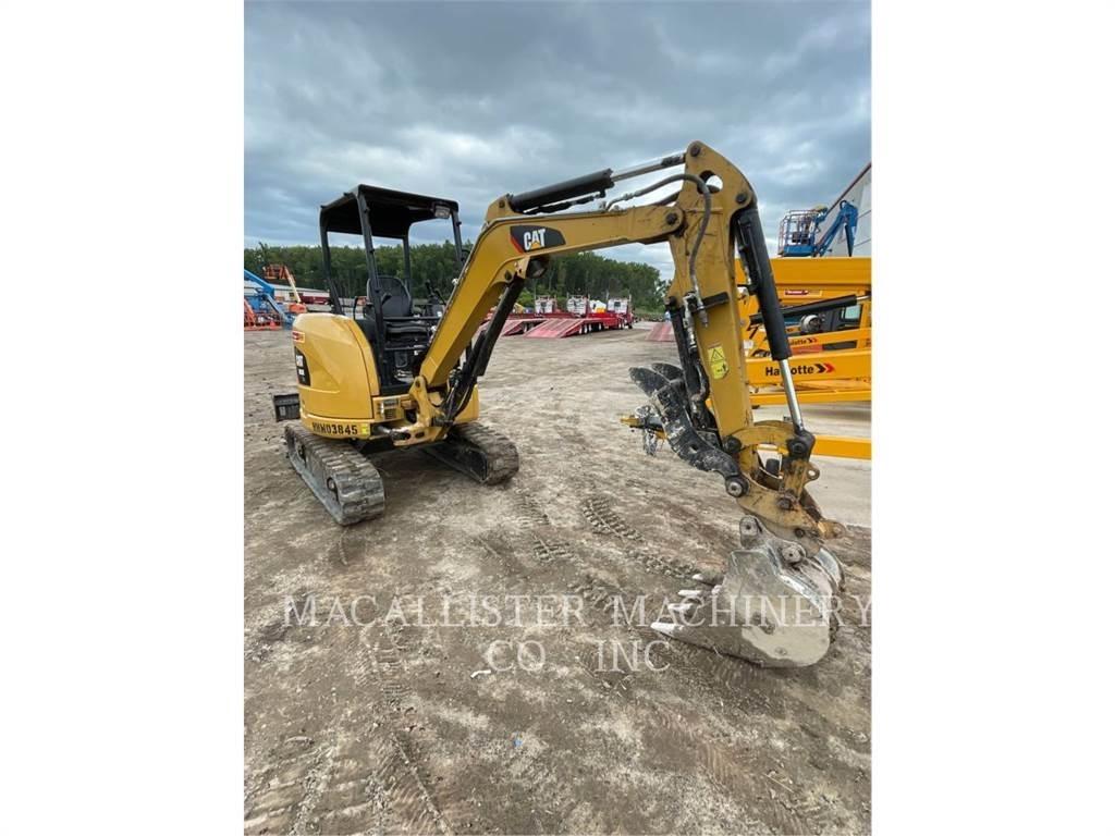 CAT 303ECR Kāpurķēžu ekskavatori