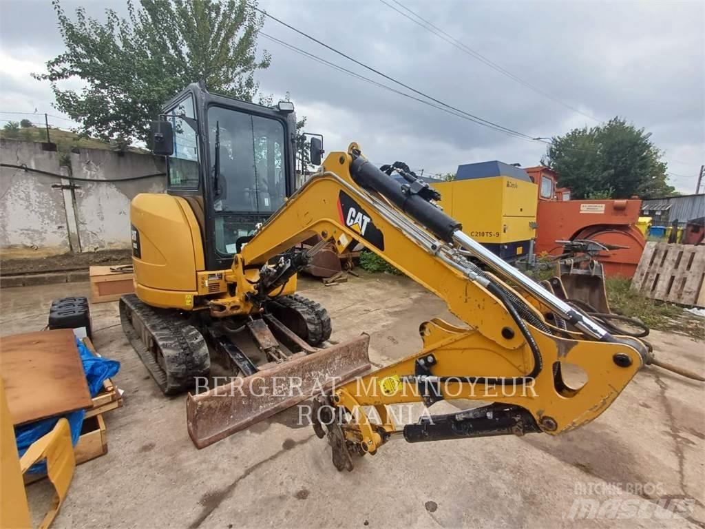 CAT 303ECR Kāpurķēžu ekskavatori