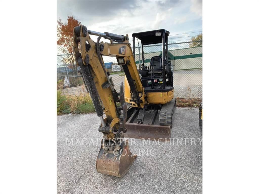 CAT 303ECR Kāpurķēžu ekskavatori