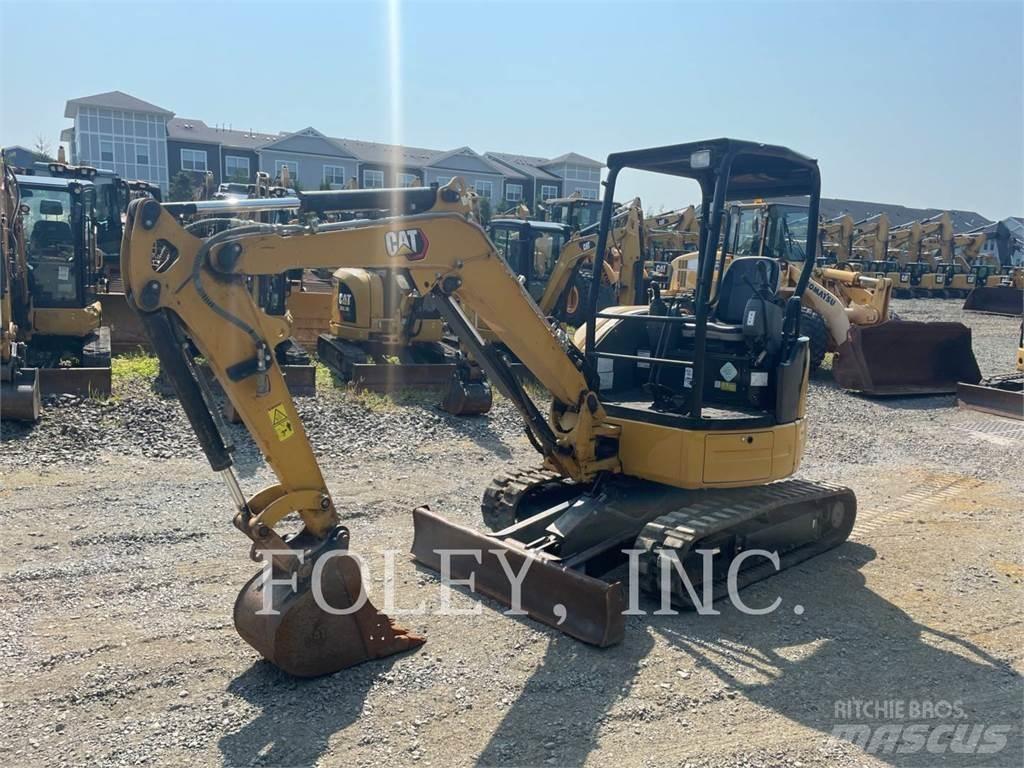 CAT 303ECR Kāpurķēžu ekskavatori