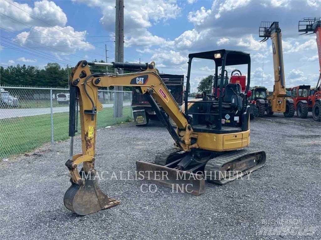 CAT 303ECR Kāpurķēžu ekskavatori
