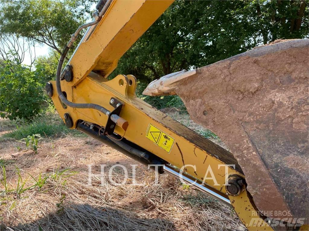 CAT 303ECR Kāpurķēžu ekskavatori