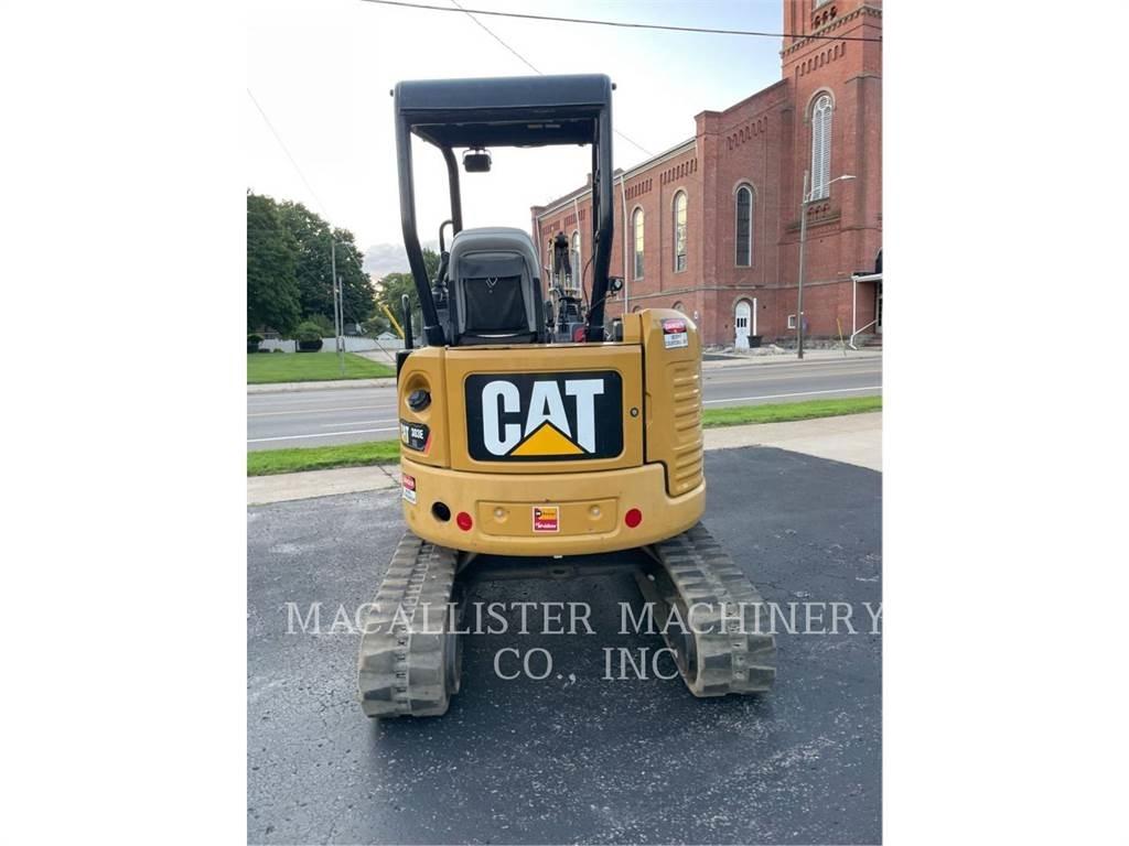 CAT 303ECR Kāpurķēžu ekskavatori