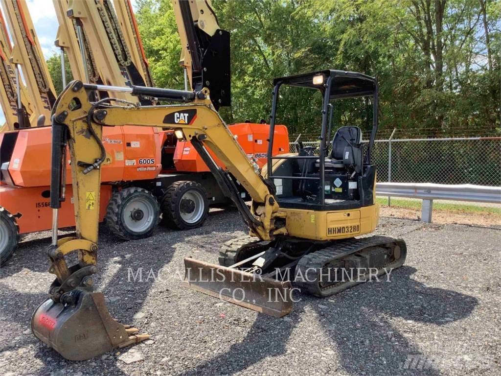 CAT 303ECR Kāpurķēžu ekskavatori