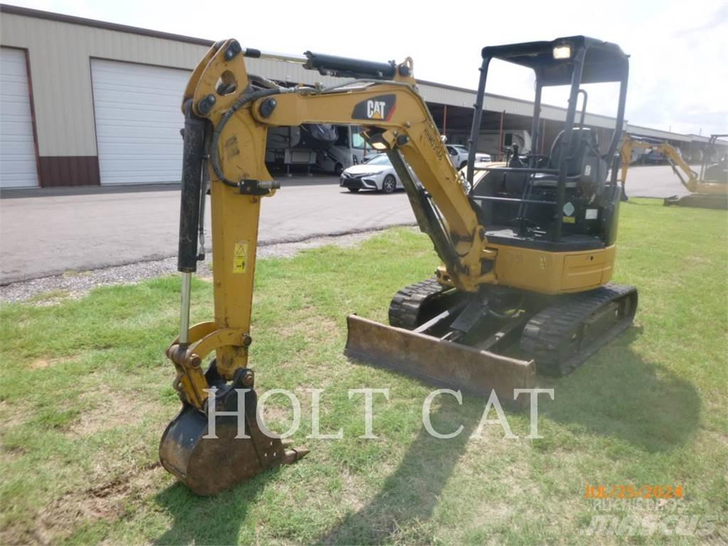 CAT 303ECR Kāpurķēžu ekskavatori