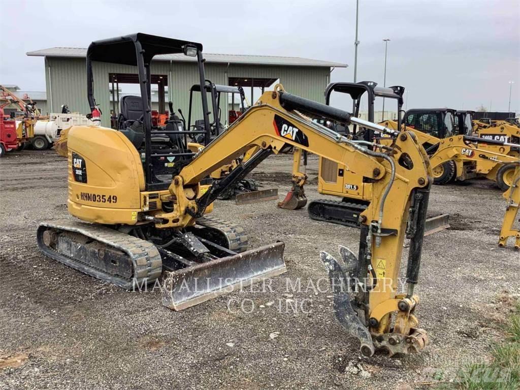 CAT 303ECR Kāpurķēžu ekskavatori