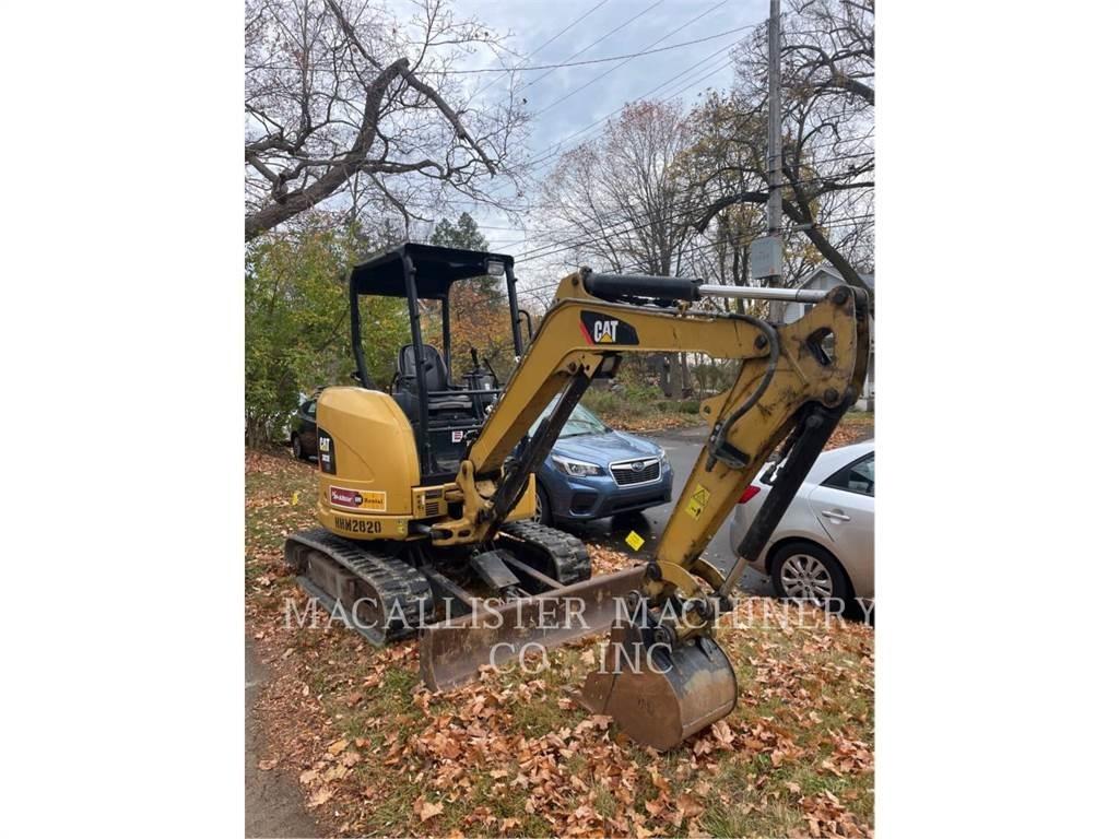 CAT 303ECR Kāpurķēžu ekskavatori
