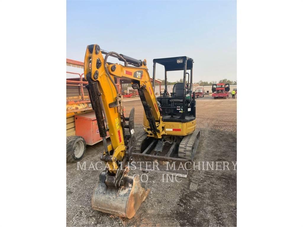 CAT 303ECR Kāpurķēžu ekskavatori