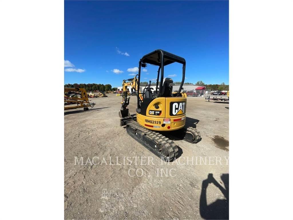CAT 303ECR Kāpurķēžu ekskavatori