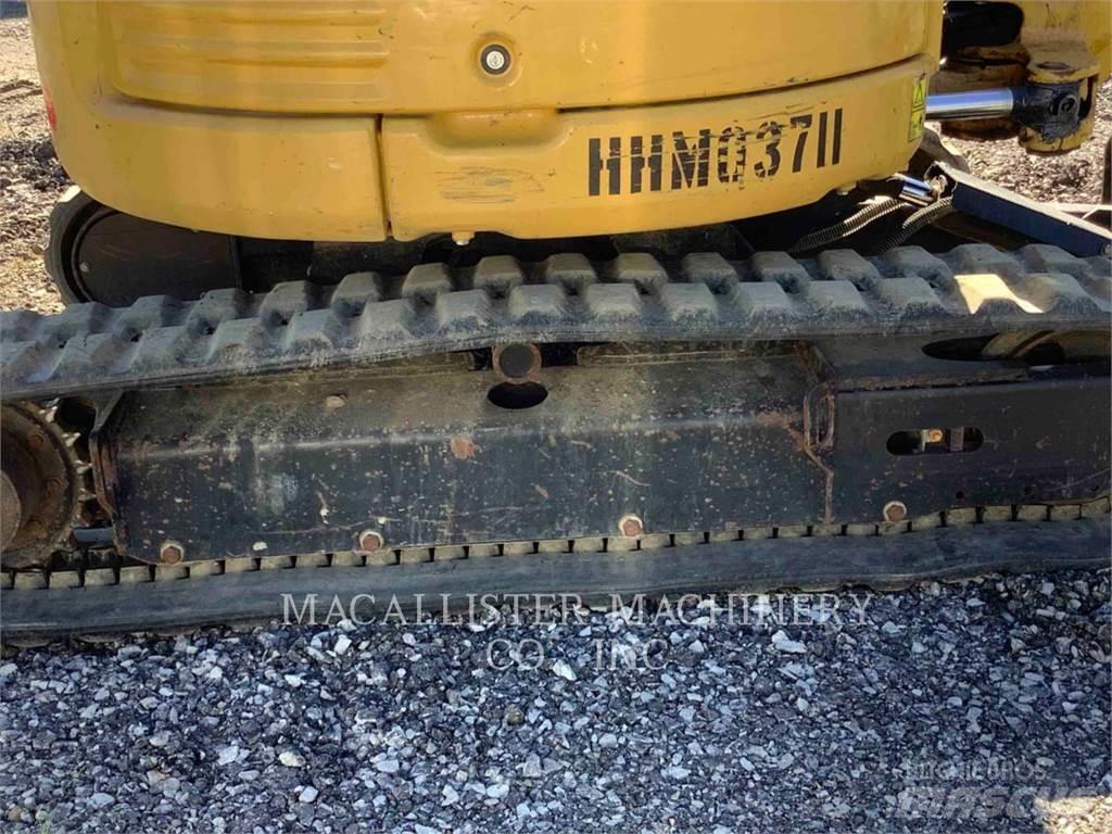 CAT 303ECR Kāpurķēžu ekskavatori