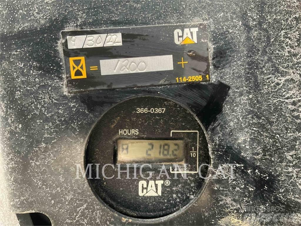 CAT 303ECR Kāpurķēžu ekskavatori