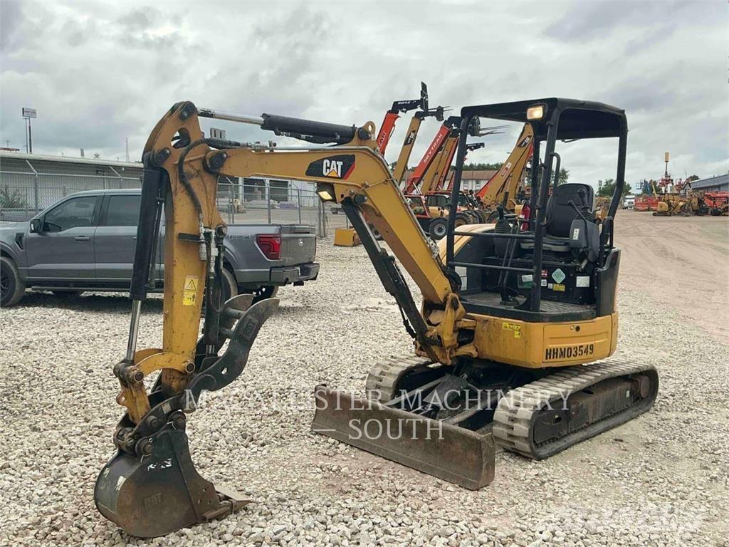 CAT 303ECR Kāpurķēžu ekskavatori