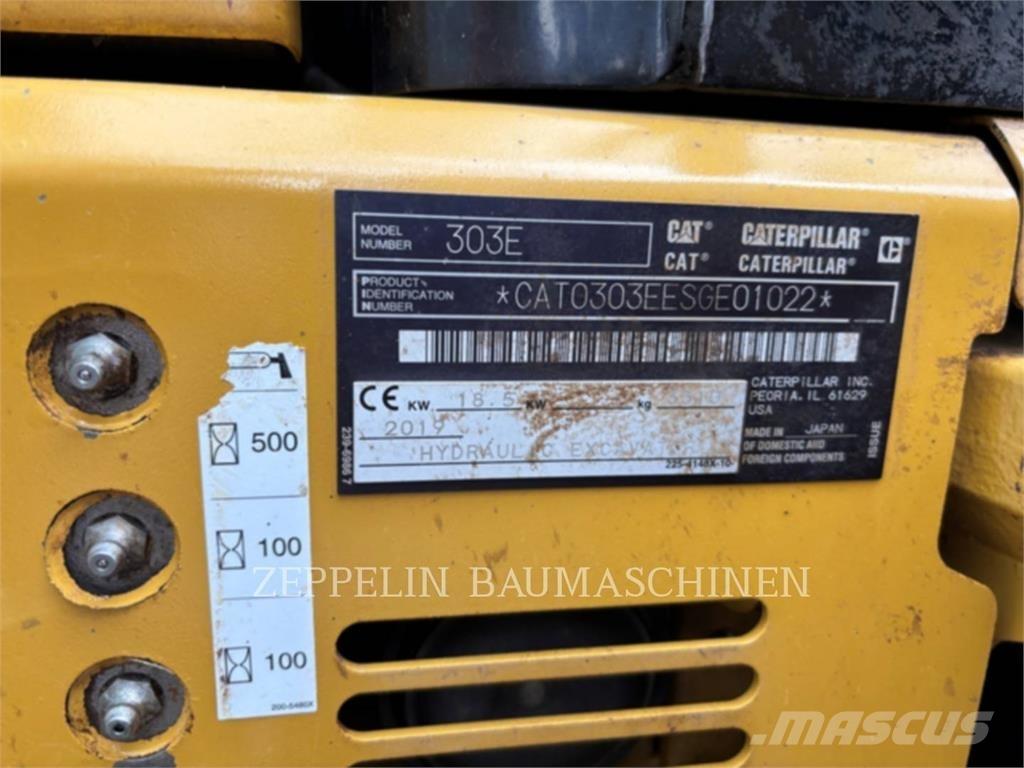 CAT 303ECR Kāpurķēžu ekskavatori