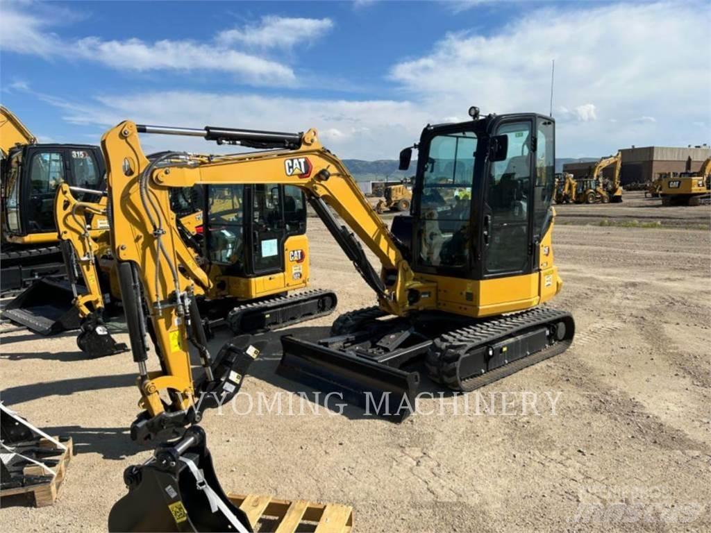 CAT 304 Kāpurķēžu ekskavatori