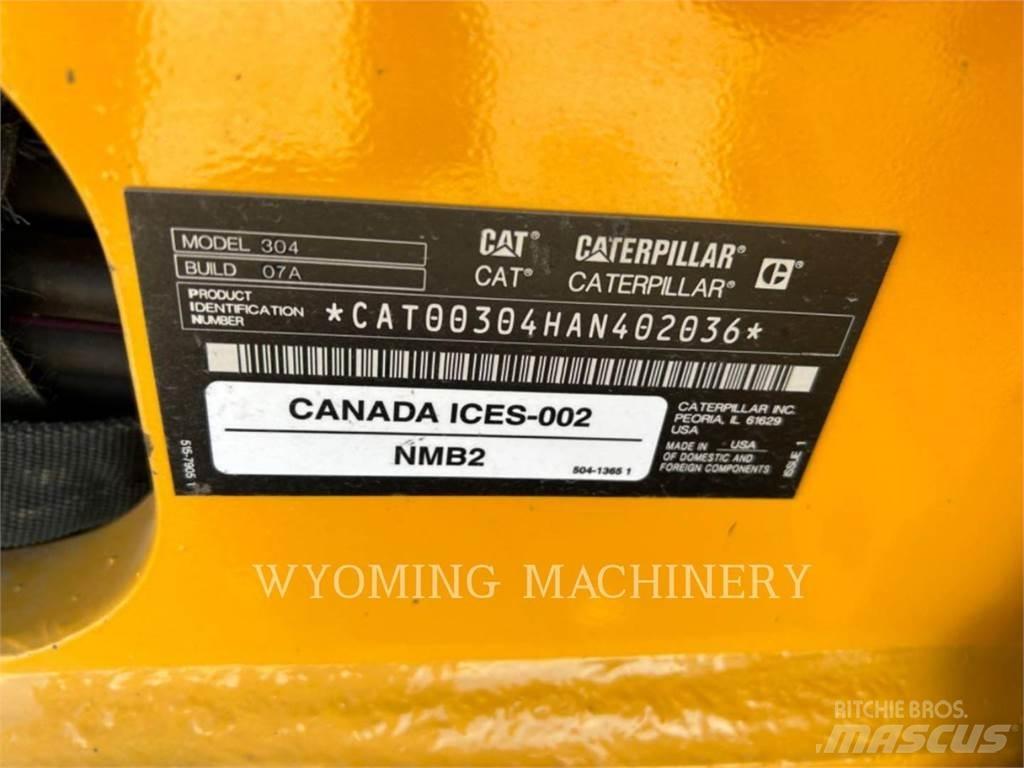 CAT 304 Kāpurķēžu ekskavatori