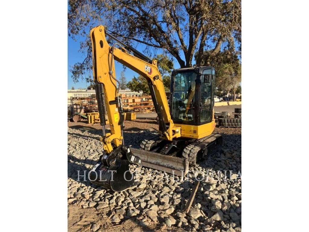 CAT 304 Kāpurķēžu ekskavatori