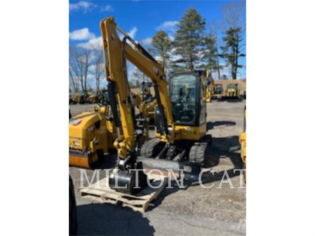 CAT 304 Kāpurķēžu ekskavatori