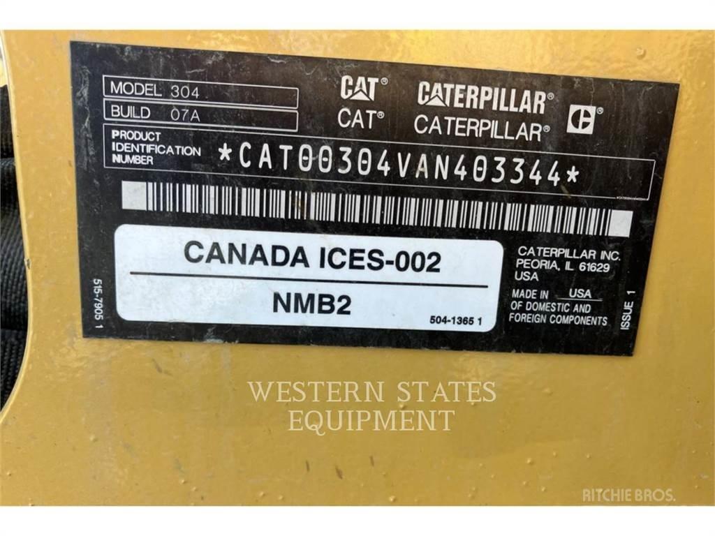 CAT 304 Kāpurķēžu ekskavatori