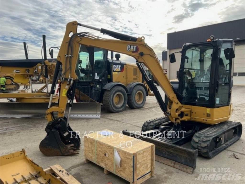 CAT 304 Kāpurķēžu ekskavatori