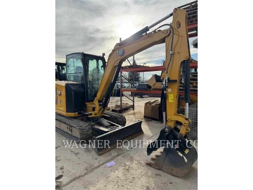 CAT 304 Kāpurķēžu ekskavatori
