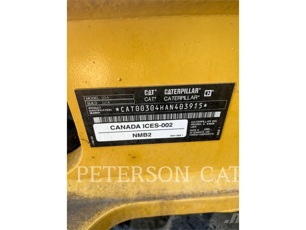 CAT 304 Kāpurķēžu ekskavatori