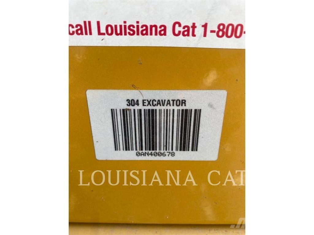 CAT 304 Kāpurķēžu ekskavatori