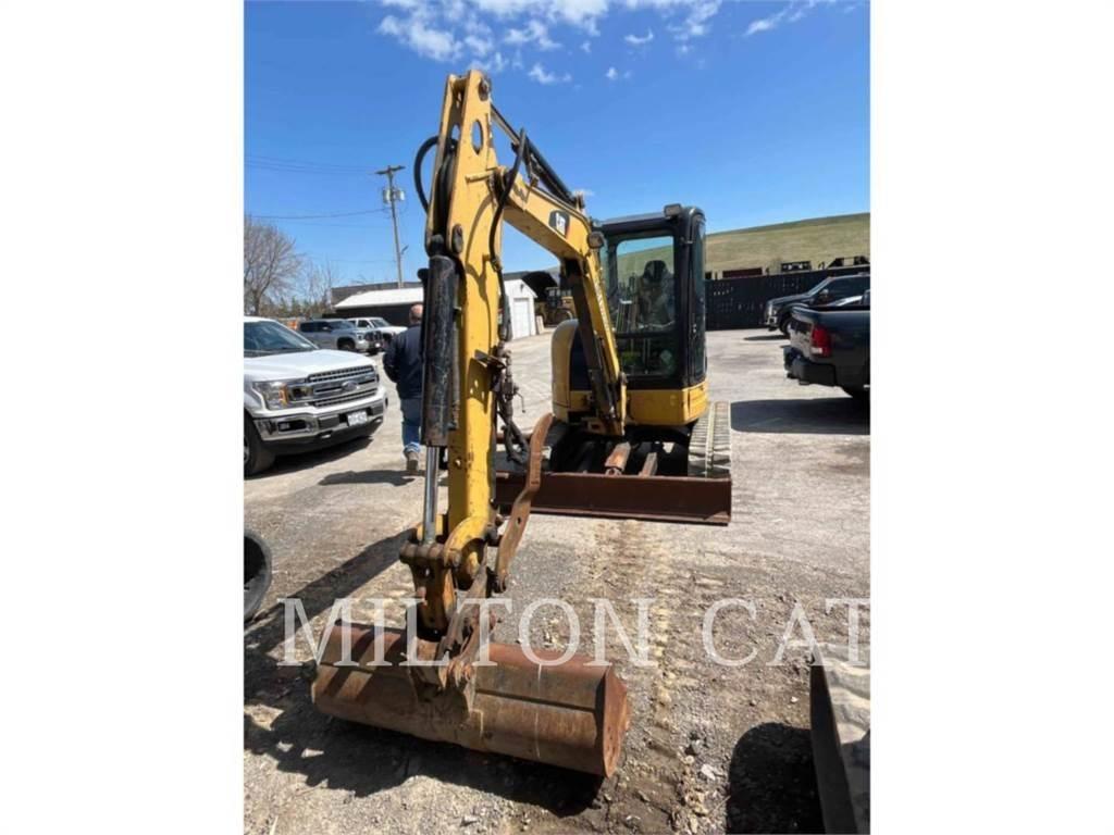 CAT 304DCR Kāpurķēžu ekskavatori
