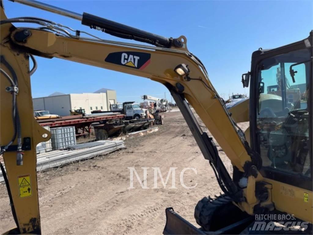 CAT 304E2 Kāpurķēžu ekskavatori