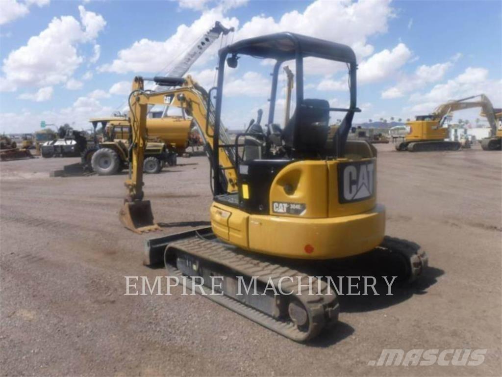CAT 304E2 Kāpurķēžu ekskavatori