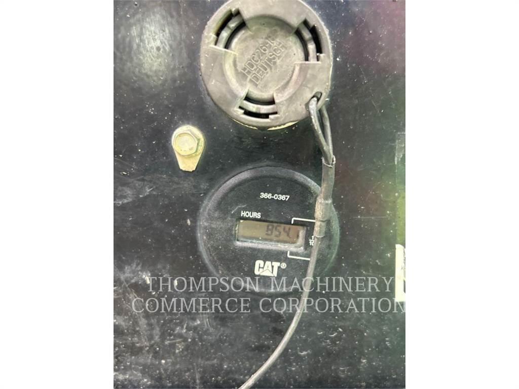 CAT 304E2 Kāpurķēžu ekskavatori