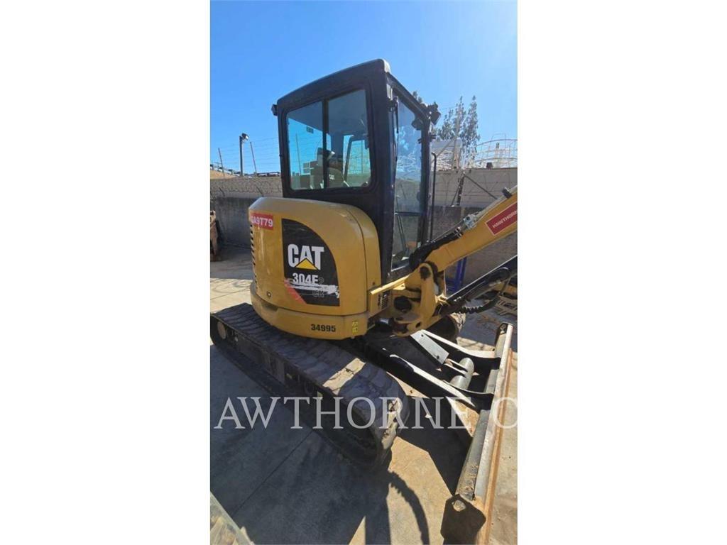 CAT 304E2 CAB Kāpurķēžu ekskavatori