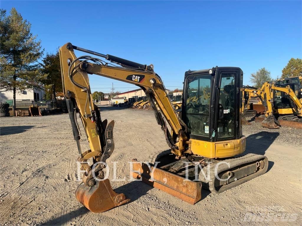 CAT 304E2CR Kāpurķēžu ekskavatori