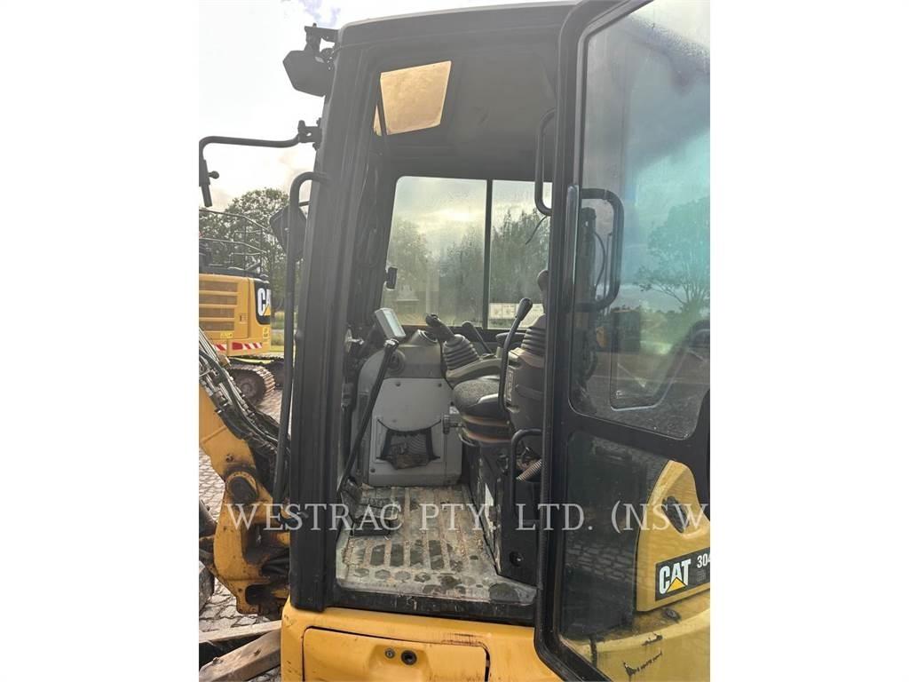 CAT 304E2CR Kāpurķēžu ekskavatori