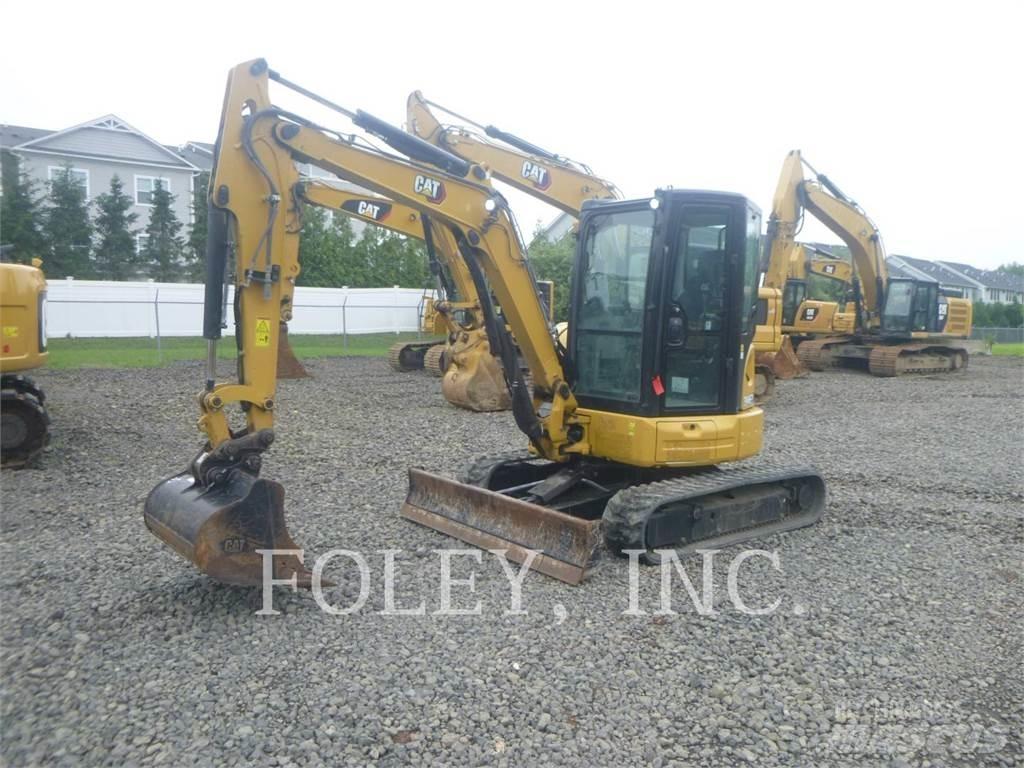 CAT 304E2CR Kāpurķēžu ekskavatori