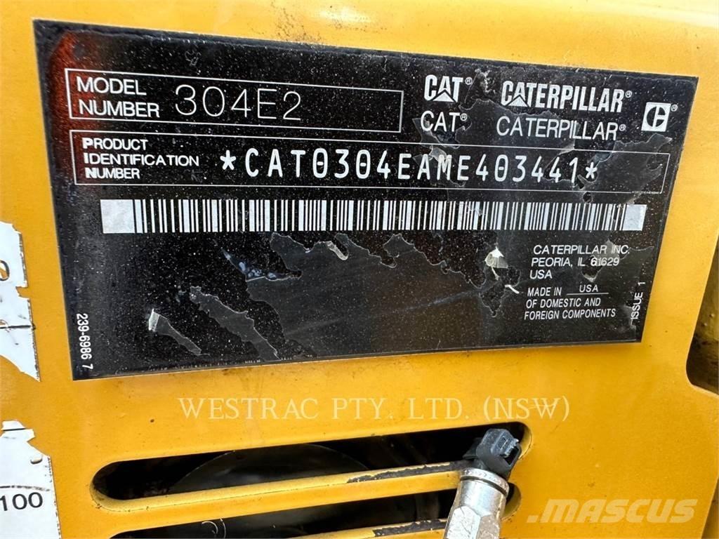 CAT 304E2CR Kāpurķēžu ekskavatori