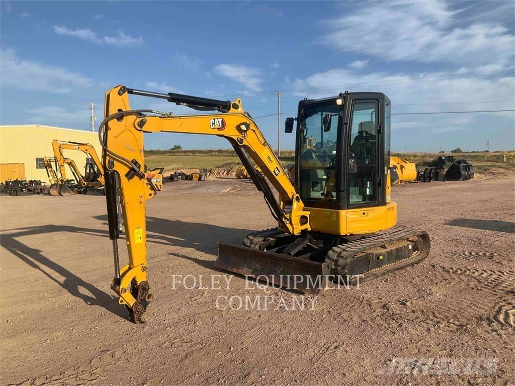 CAT 304E2CR Kāpurķēžu ekskavatori