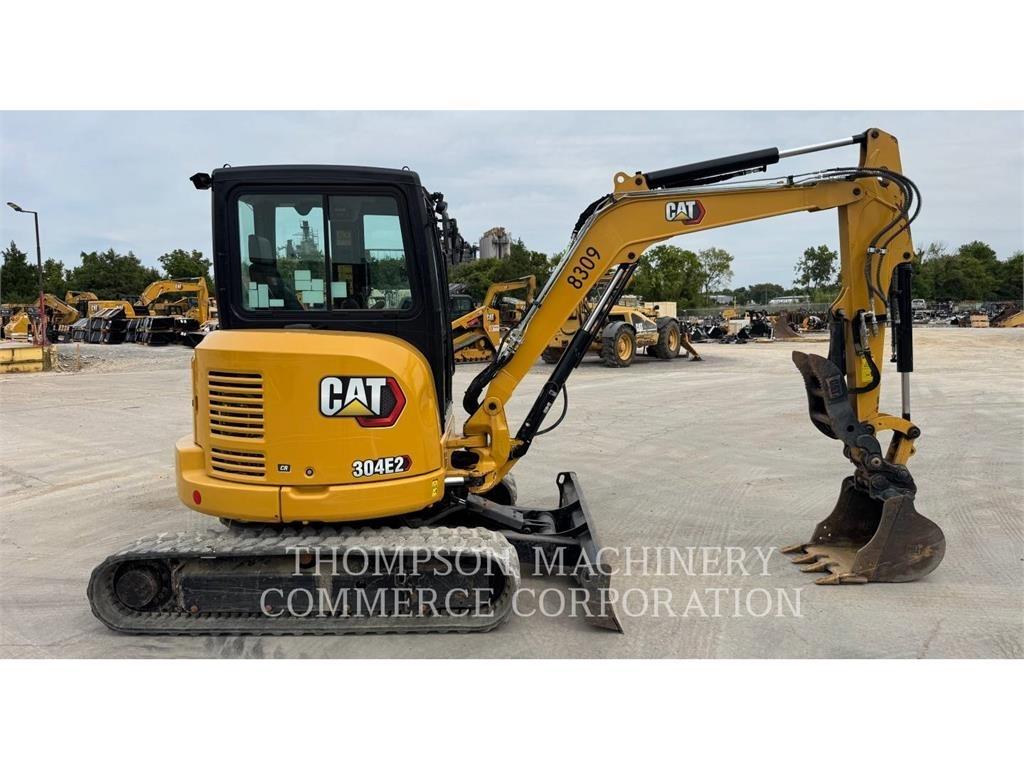 CAT 304E2CR Kāpurķēžu ekskavatori