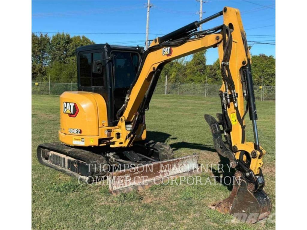 CAT 304E2CR Kāpurķēžu ekskavatori