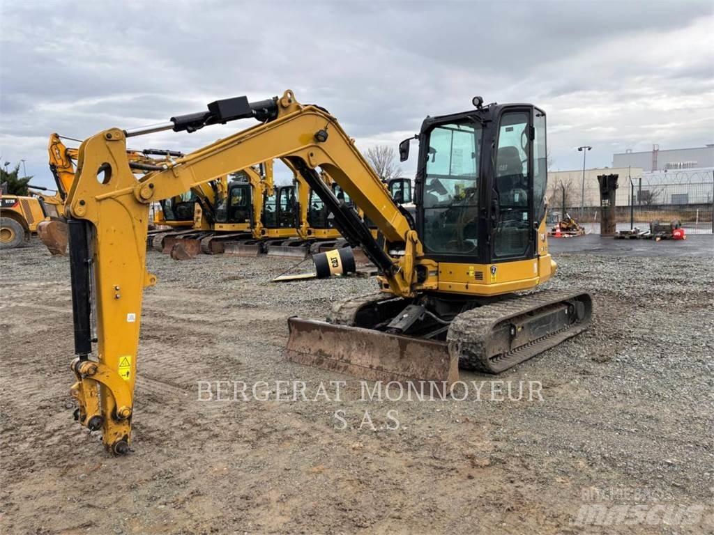 CAT 305 Kāpurķēžu ekskavatori