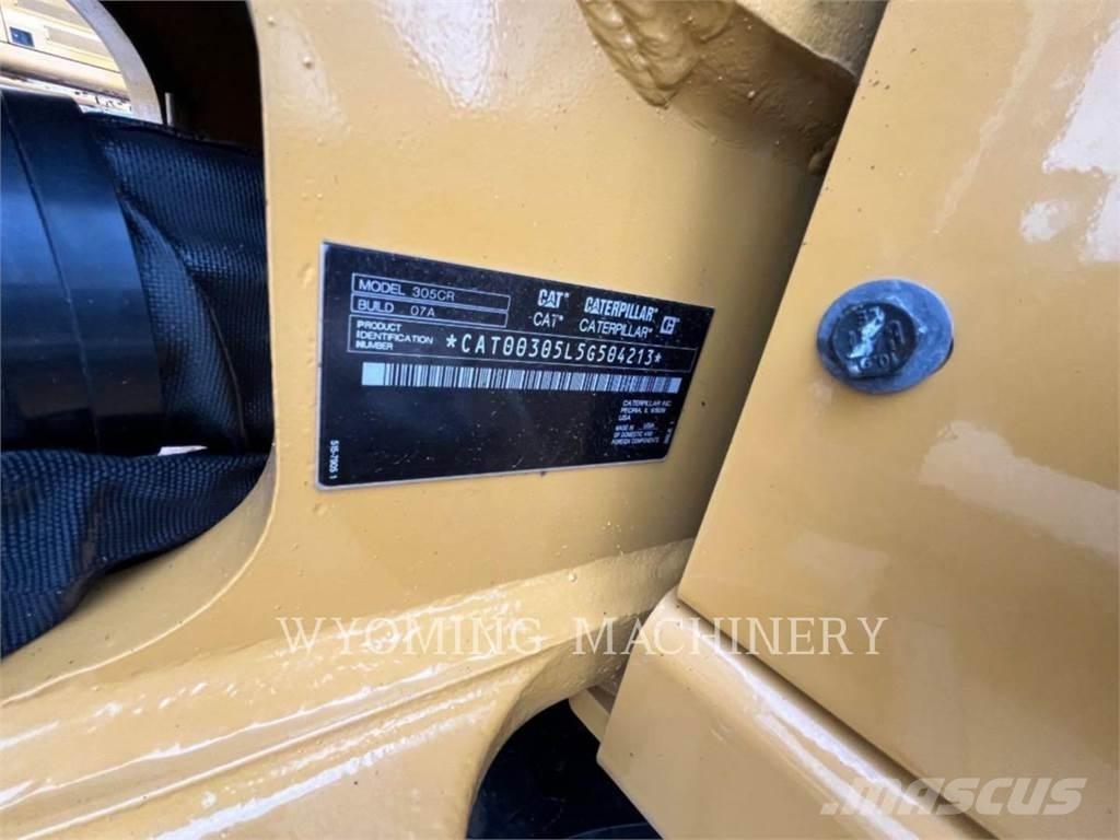 CAT 305 Kāpurķēžu ekskavatori