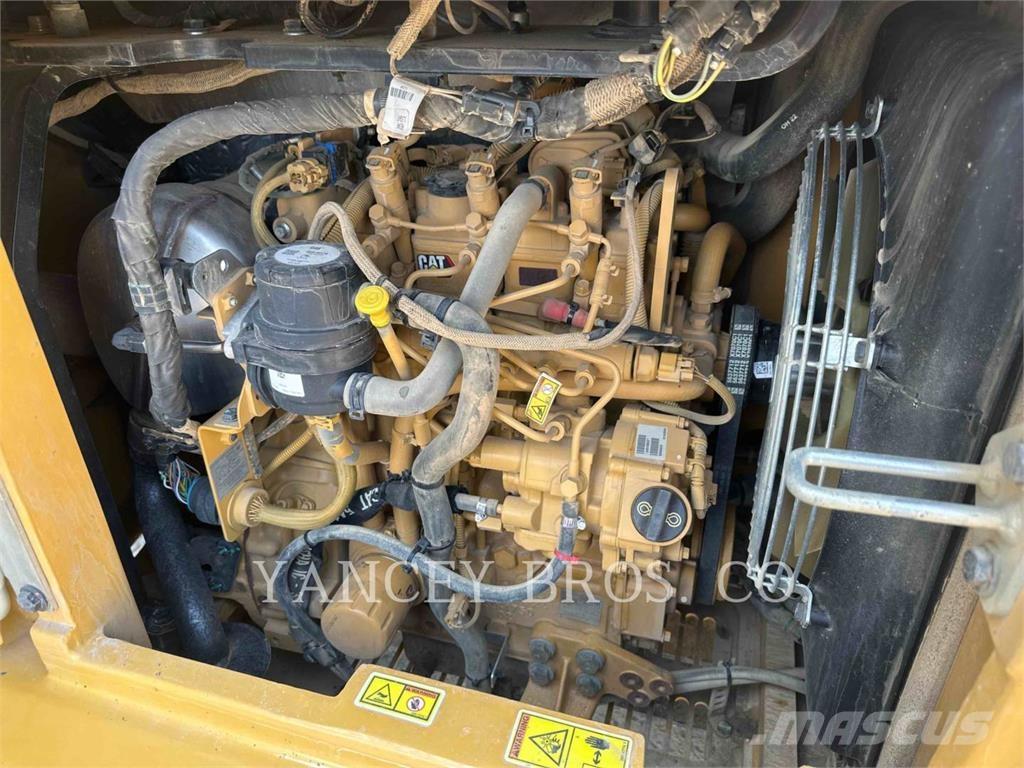 CAT 305 Kāpurķēžu ekskavatori